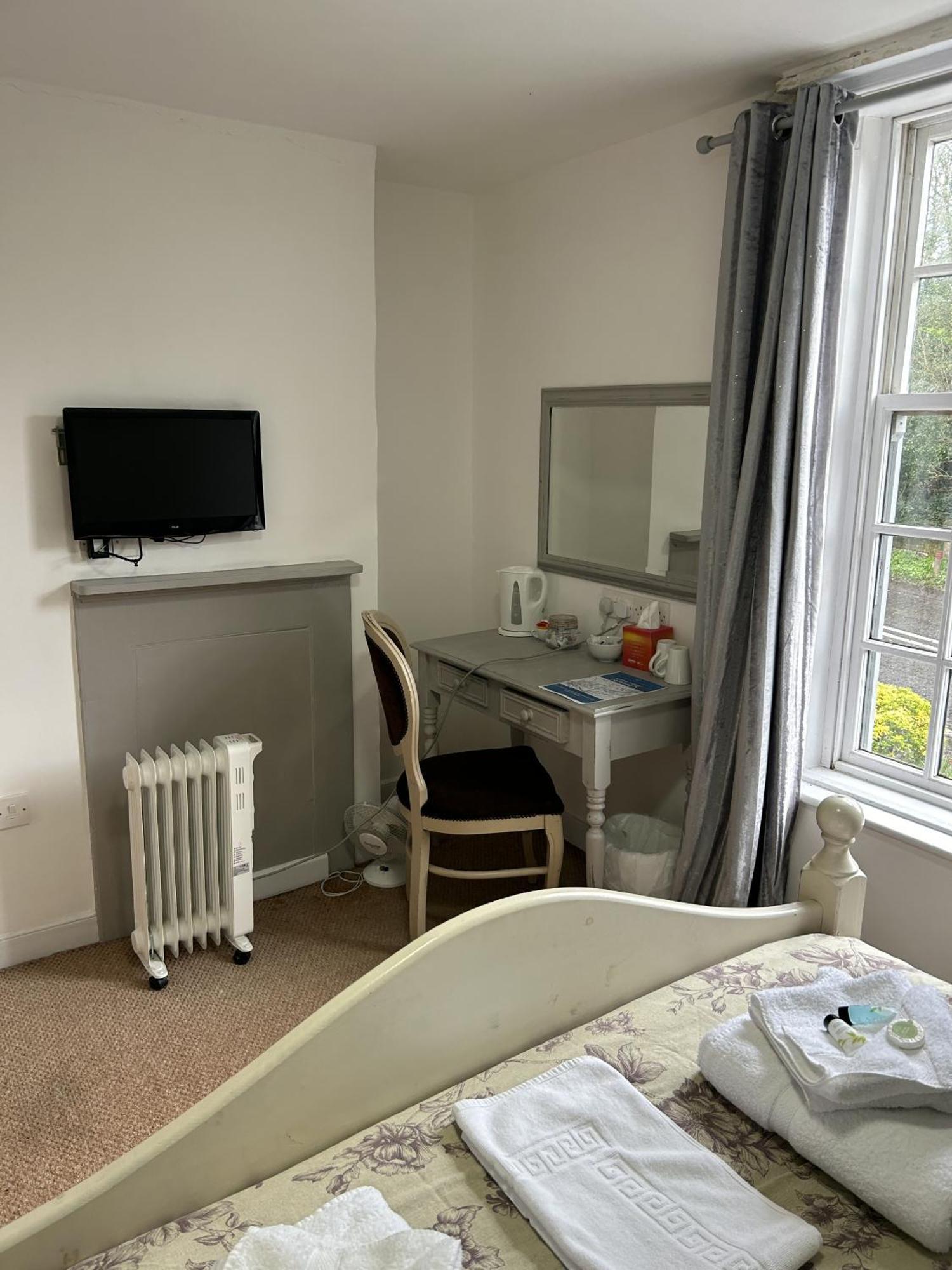 George & Falcon Bed & Breakfast Southampton Eksteriør bilde